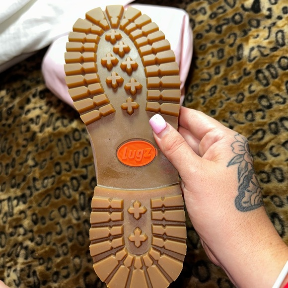 Lugz Women’s Winter Boots Faux Fur Lined Size 8 - Picture 4 of 9